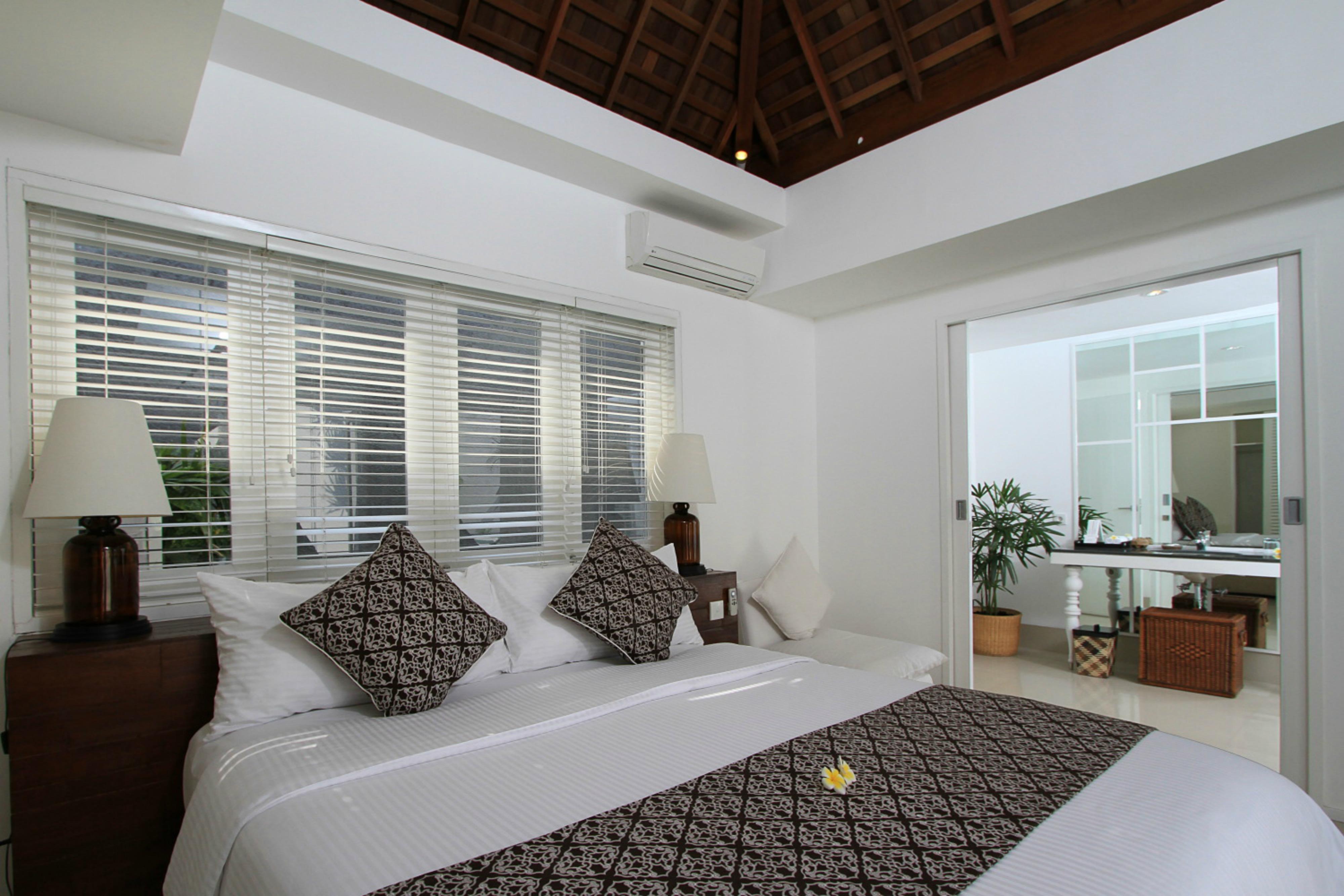 Отель Collection O 20 Astana Kunti Seminyak Экстерьер фото