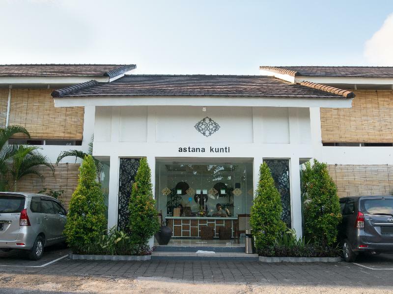 Отель Collection O 20 Astana Kunti Seminyak Экстерьер фото